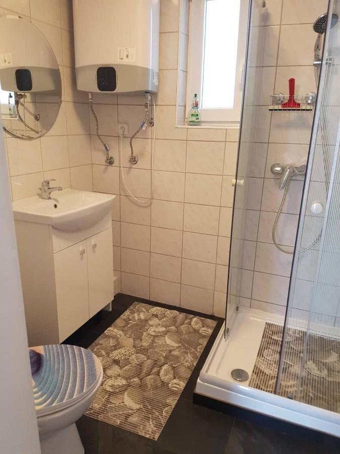Napfeny Szallo Apartamento Galambok Exterior foto