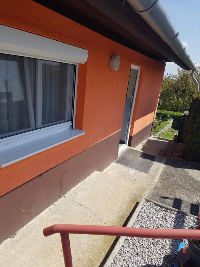 Napfeny Szallo Apartamento Galambok Exterior foto